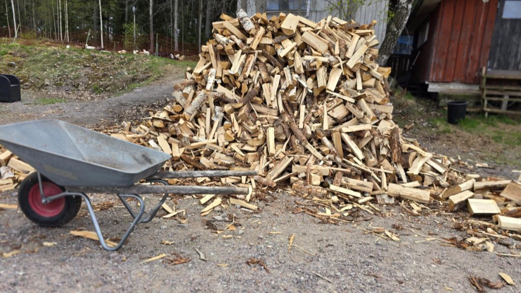 En jävla massa ved