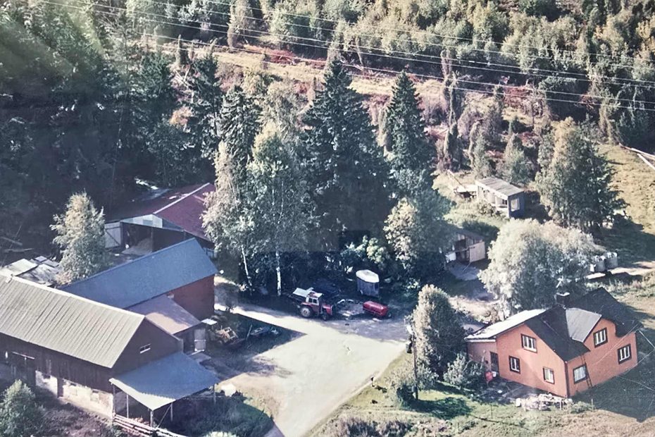 En översikts bild på vår nyas gård